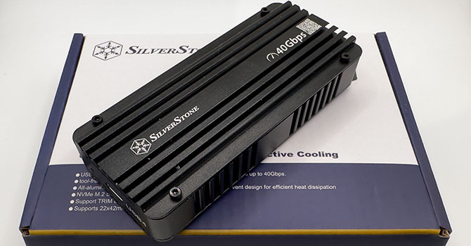 Este SSD externo de SilverStone con USB4 y ventilador es una BESTIA: 40 Gbps y más barato que los pasivos